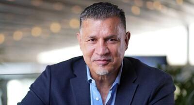  خبرورزشی‌گردی| علی دایی: گفتند وزیر ورزش شو/ صداوسیما مقابلم یک سیاهی‌لشکر قرار داد/ پرسپولیسی حکومتی نیست ولی...