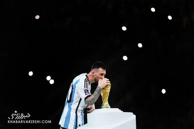  چشمک لیونل مسی به جام جهانی ۲۰۲۶ با نسخه کلکسیونی لگو +عکس و ویدیو