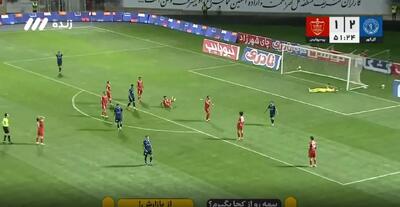  ویدیو: گل سوم گل‌گهر به پرسپولیس توسط پوریا لطیفی‌فر - پارس فوتبال