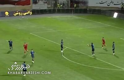  ویدیو| گل اول پرسپولیس به گل گهر/ سوپرگل ایگور سرگیف از پشت محوطه - پارس فوتبال