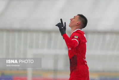  فیلم/ گل اول پرسپولیس به گل‌گهر با شوت دیدنی سرگیف - پارس فوتبال