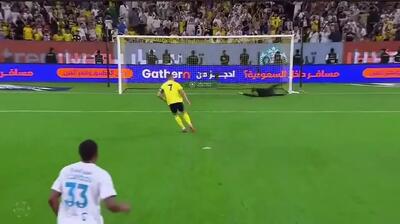  ویدئو: از حسرت پنالتی تا شلیک تماشایی - پارس فوتبال