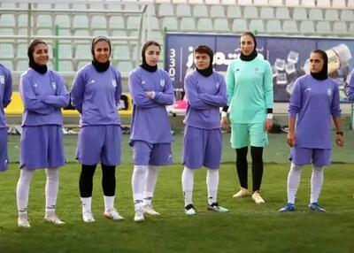  آغاز اردوی تیم ملی فوتبال زنان با برگزاری نخستین تمرین - پارس فوتبال
