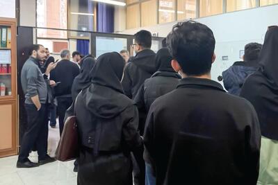  روند سردرگم‌کننده انتخاب واحد دانشگاه آزاد مشهد و وعده پرداخت وام شهریه برای ترم جدید | وام وعده ای، شهریه واقعی