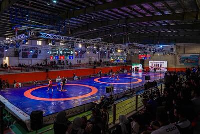  خراسان رضوی قهرمان رقابت‌های کشتی آزاد نوجوانان کشور شد