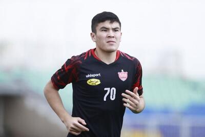  آقای گلی شیر تاشکند در عراق / تمیروف گل زدن را یاد گرفت