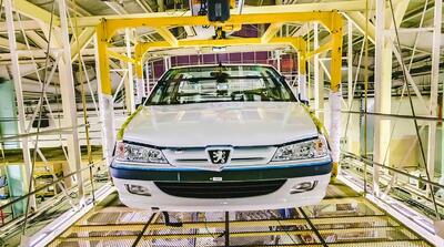  با ممنوعیت واردات خودرو، خودروسازان داخلی را تنبل کردیم