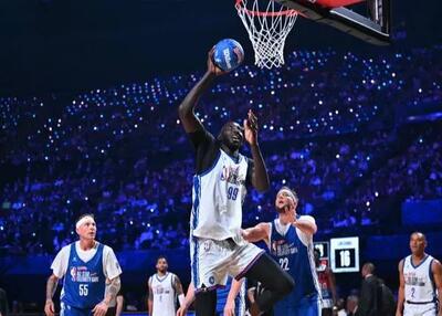  جدال اسطوره‌های فوتبال و هالیوود زیر سبد بسکتبال!