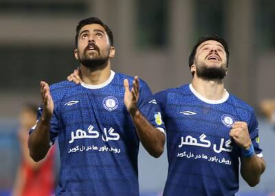  عجایب هفتگانه صدر جدول لیگ بیست و پنجم!