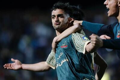  خبر داغ قبل از مسابقه؛ فخریان بازی حساس مقابل خیبر را از دست داد / محرومیت ناگهانی فخریان جنجال‌ساز شد؛ پشت‌پرده تصمیم اعلام شد / شوک به هواداران؛ چرا فخریان به مصاف خیبر نمی‌رسد؟ جزئیات کامل محرومیت