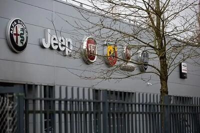  زنگ خطر برای خودروسازی فرانسه / یک‌سوم کارگران حذف شدند