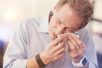  بعد از فرو رفتن جسم تیز در چشم چه کار‌هایی نکنیم؟