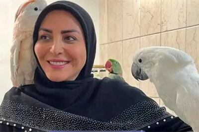  پیشنهاد عجیب المیرا شریفی‌مقدم در پخش زنده برای سرگرم کردن مردم!