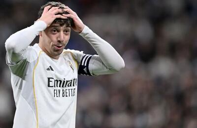  تصاویر جنجالی از خشم ستاره رئال پس از گل و تعویض