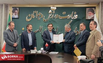  صدور سند مالکیت برای دو مجموعه ورزشی البرز پس از ۳۴ سال