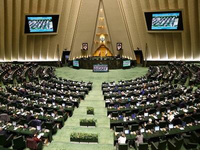  عوارض دریافتی گردشگران خارجی تعیین شد