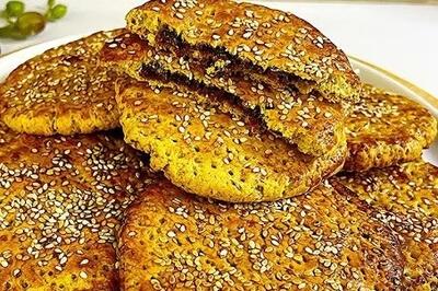  طرز تهیه کلوچه خرما و زیره ترد دزفول؛ طعمی اصیل کلوچه خرمایی از جنوب