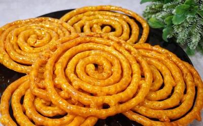  طرز تهیه جلبی ترد بازاری؛ راز طلایی و ترد شدن واقعی
