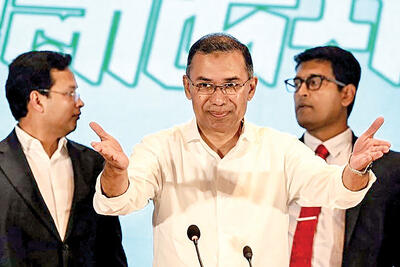  از دزدسالاری تا بلوغ دموکراتیک