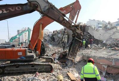  بنیاد مسکن مجاز به واردات ۱۵۰ دستگاه تجهیزات آواربرداری شد