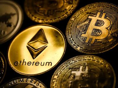  قیمت بیت‌کوین و اتریوم امروز یکشنبه ۲۶ بهمن 1404/ افزایش قیمت بیت‌کوین