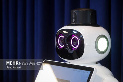  تصاویر| نخستین ربات وکیل هوشمند