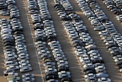  خودروی میلیاردی، جیب‌های خالی/ روایت مردم از بازاری که دیگر مردمی نیست