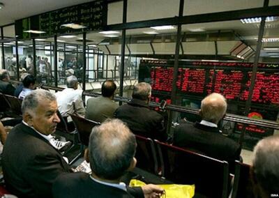  سقوط سنگین در بازار سرمایه/ شاخص ۱۰۴ هزار واحد افت کرد