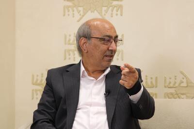  وکیل شکوری راد: نامه قاضی به زندان برای اعزام شکوری راد به پزشکی قانونی صادره شده است / اگر پزشکی قانونی تشخیص دهد که وی هم اکنون توانایی لازم برای تحمل شرایط بازداشت و حبس را ندارد، آزاد می‌شود