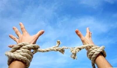  رابطه عاطفی با زن جوان مطلقه رنگ خون گرفت