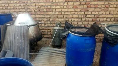  توقیف هزار لیتر مشروبات الکلی در تفت