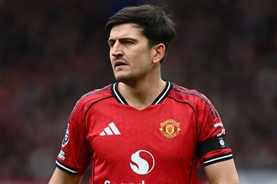  نظر بازیکنان منچستریونایتد درباره آینده گران‌ترین مدافع دنیا