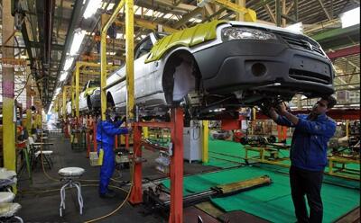  پشت پرده افزایش قیمت خودرو/ بانک مرکزی دخالتی در قیمت‌گذاری ندارد