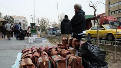  فعالیت ۳۵ هزار دستفروش در پایتخت/ ساماندهی ۲۰ هزار تن تاکنون