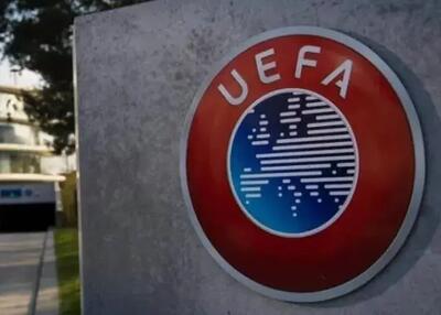  جلسه ای اف سی با یوفا برای پیشرفت داوری - ایران ویو 24