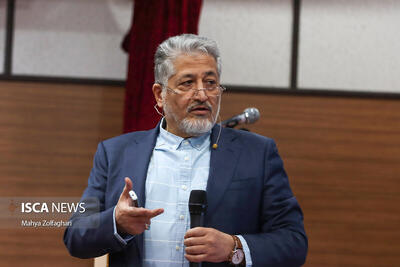  دانشگاه آزاد در افق ۱۴۱۰، باید قطب علمی جهان اسلام باشد