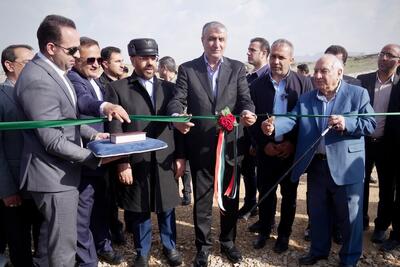  بهره‌برداری از فاز نخست نیروگاه خورشیدی فیروزآباد