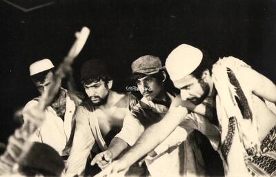  فرهنگ بوشهر به سوگ عمو غلامحسین نشست