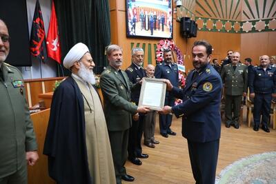  ما باید فرصت خدمت در نظام مقدس جمهوری اسلامی ایران را مغتنم بشماریم