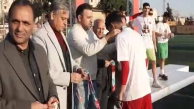  ویدیو| حواشی مراسم اهدای جام به پرسپولیسی ها