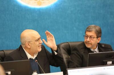  پارسا: مدل‌های بودجه‌ریزی، استهلاک سرمایه‌های اصفهان را نمی‌بینند