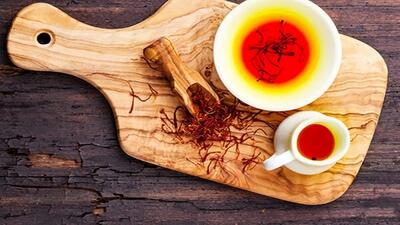  برای رنگ دادن زعفران چه باید کرد؟تکنیک‌ های اصولی برای رنگ طلایی و ماندگار زعفران