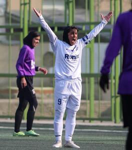  نبود دیدارهای تدارکاتی یقه تیم ملی را می‌گیرد/ نسل سوخته فوتبال هستیم - پارس فوتبال