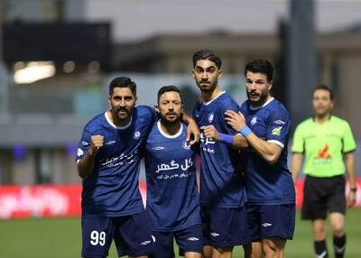  اولین پیروزی تاریخ گل گهر مقابل پرسپولیس به دست آمد - پارس فوتبال