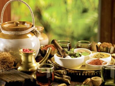  کدام دمنوش‌ها برای تسکین سردرد و درمان افسردگی خوب هستند؟