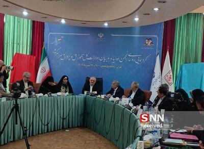  ارتقای مهارت‌های ارتباطی و تربیتی والدین ضامن ثبات و پایداری خانواده‌ است