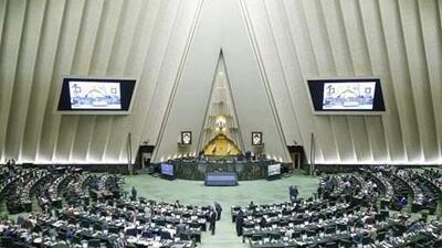  عوارض دریافتی از گردشگران خارجی از مبادی هوایی تعیین شد