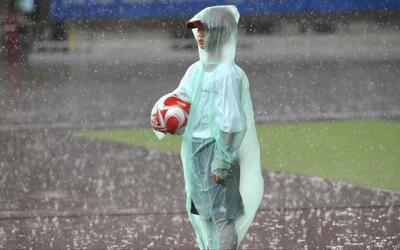  وقتی توپ جمع‌‌کن‌ها به کمک ستاره‌های دنیای فوتبال می‌آیند