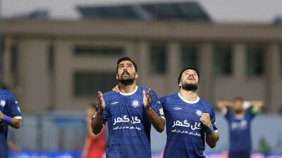  صدرنشینی گل گهر با سه سوپرگل!