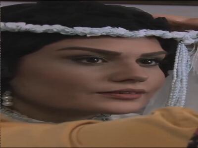  خبر نداره برای کی لباس عروس دوخته !